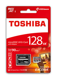 toshiba-exceria-m302-with-adapter-1