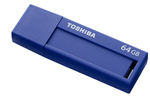 toshiba-transmemory-u302-blue-3
